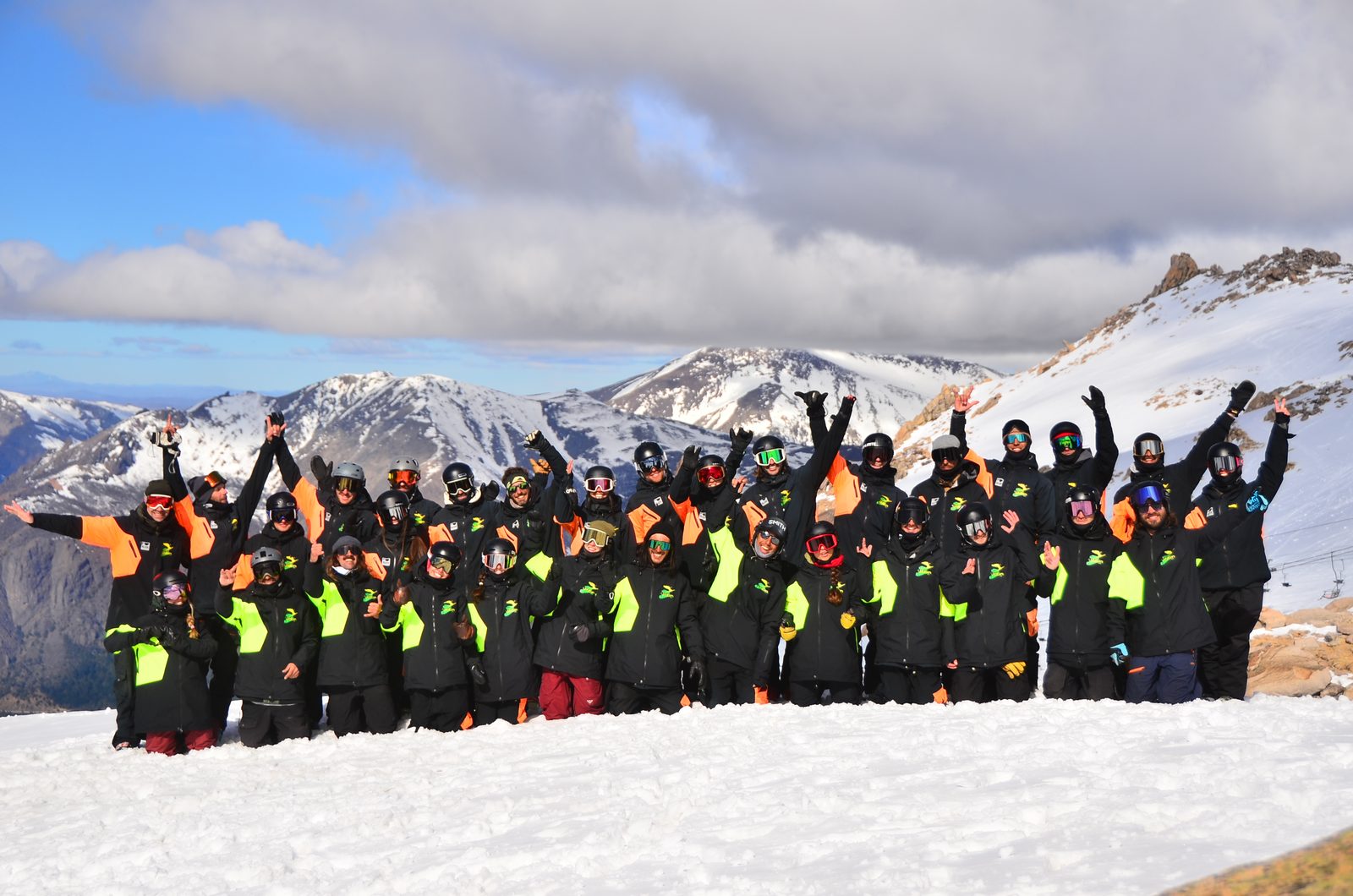 El equipo de instructores Jibbin en la cumbre